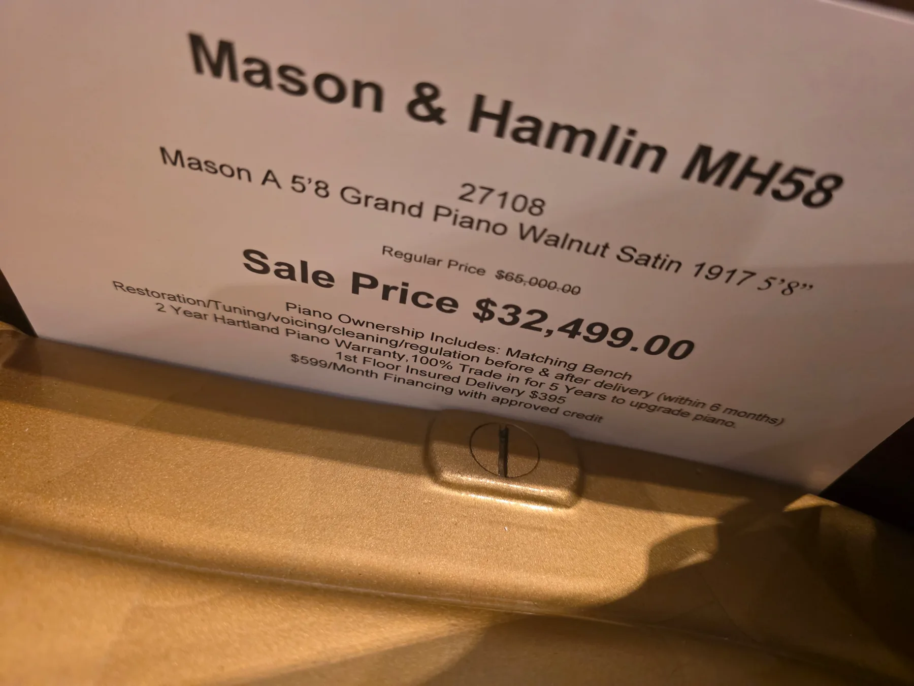 Mason & Hamlin A 5'8" Walnut Satin USED detail 2