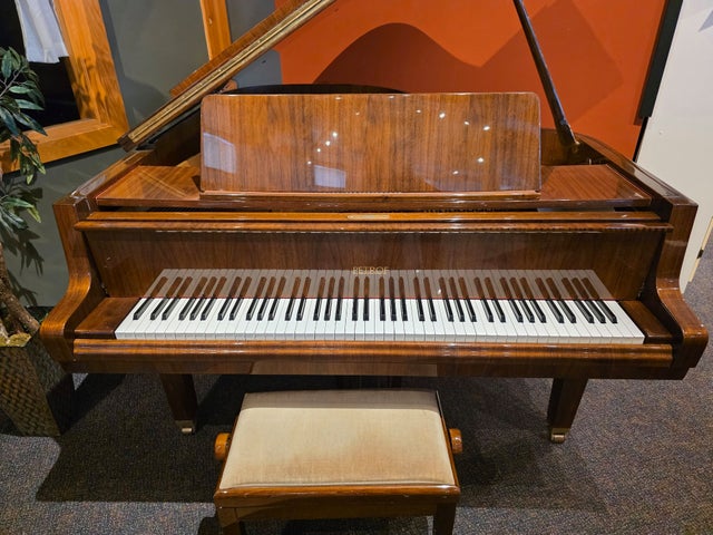 Used Petrof 6'4" Concert Grand Walnut Polish