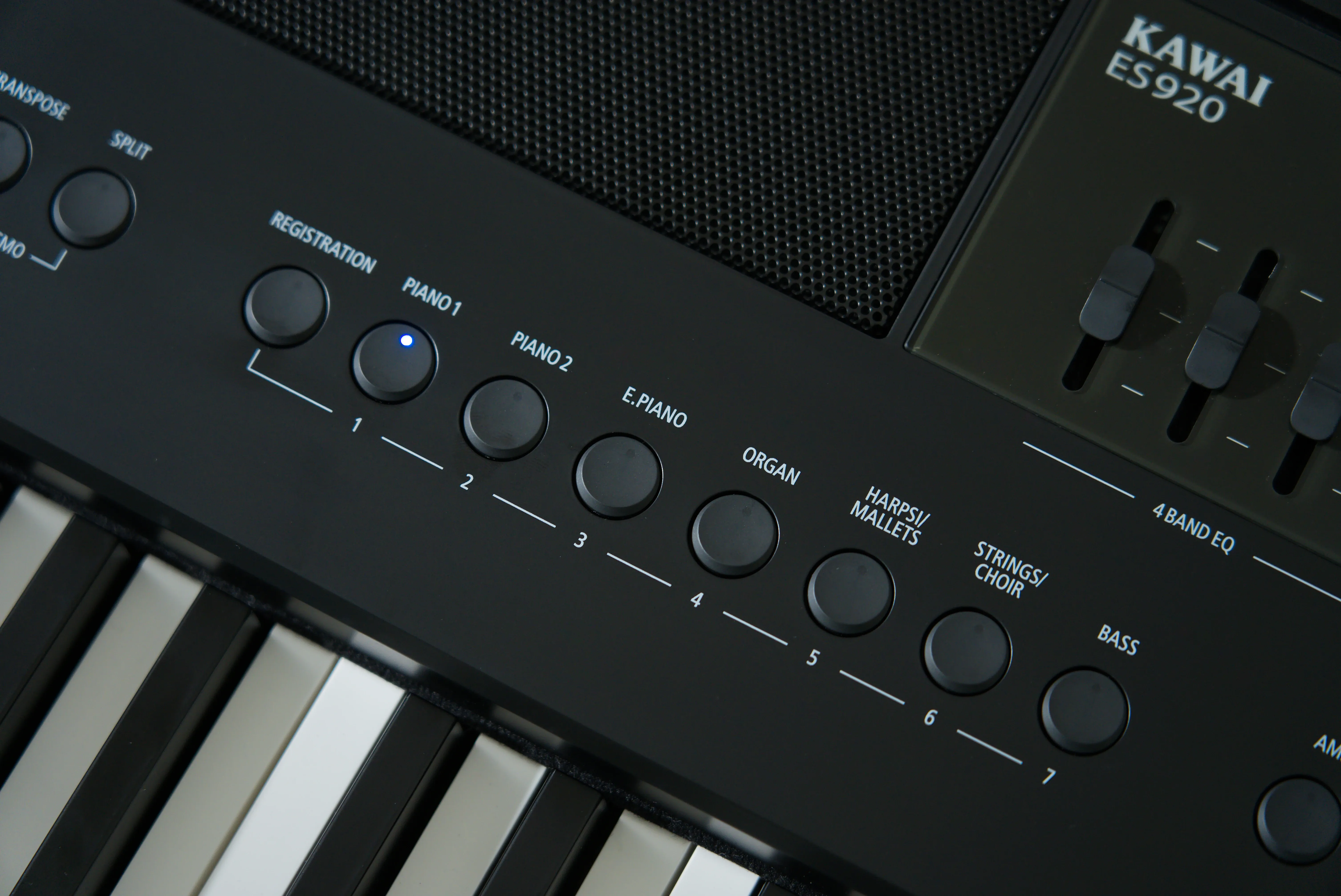 Kawai ES920 control panel
