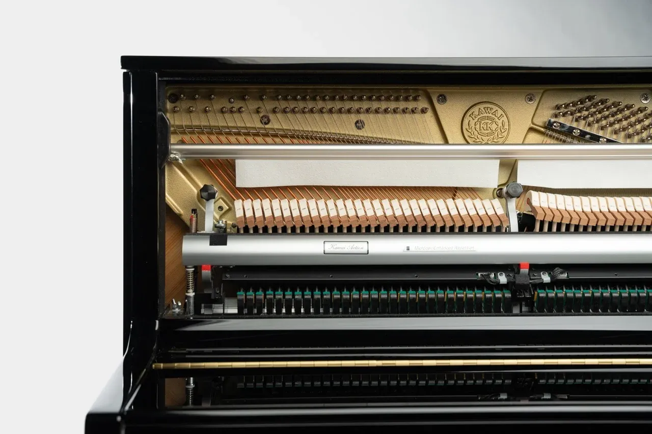 Action mechanism inside the Kawai K-300