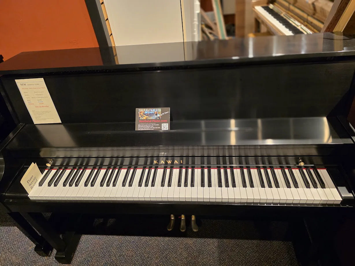 Used Kawai 44'5" Ebony Satin 2021